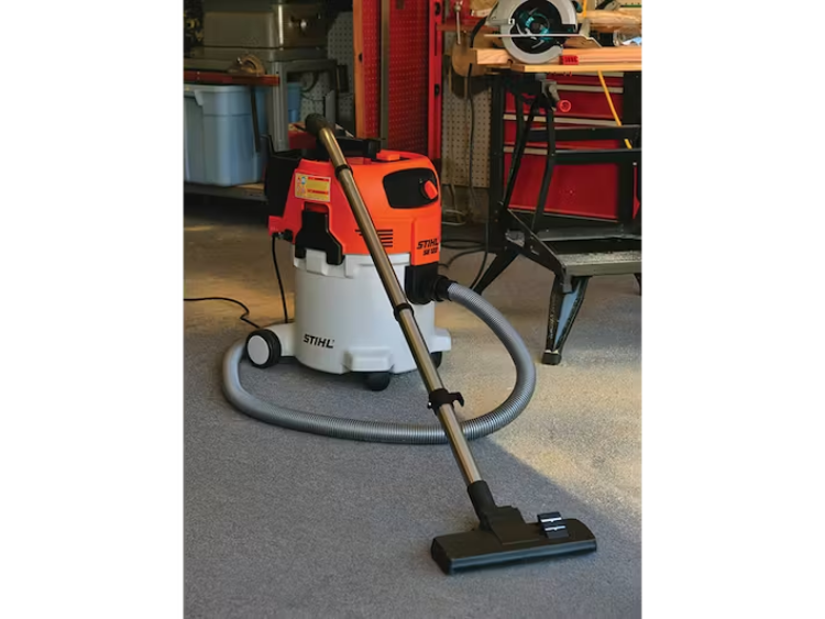 Stihl SE 122 Vacuum Cleaner